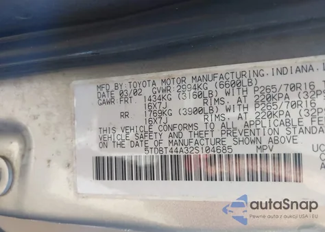 2002 Toyota Sequoia Sr5 V8 z USA, uszkodzony, nr VIN 5TDBT44A32S104685